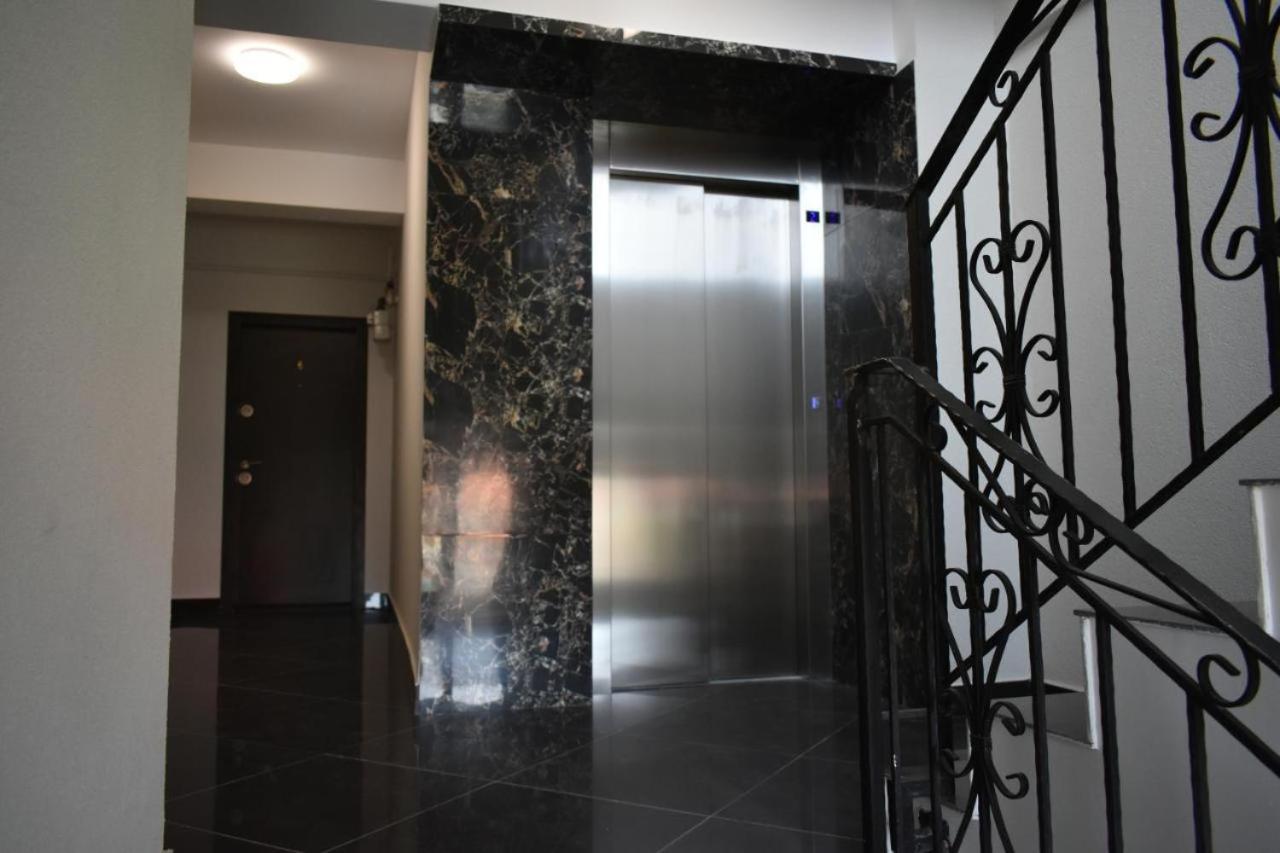 Cozy Apartment In The Heart Of Iasi - Palas Mall Luaran gambar